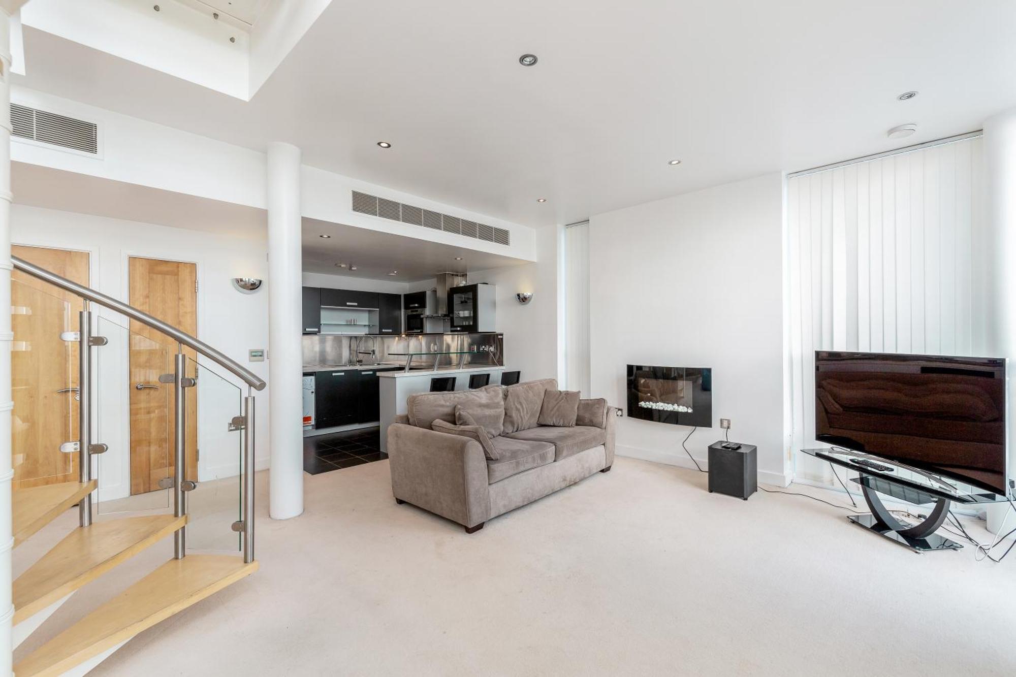 Excel Dock Apartments Лондон Екстер'єр фото